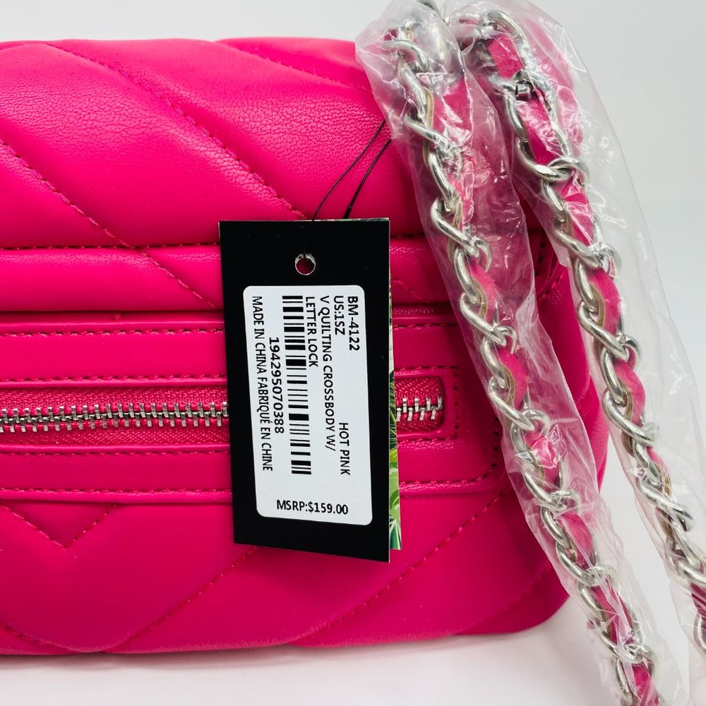 BADGLEY MISCHKA V Quilted Medium Crossbody With Turn Lock Closure Hot Pink NWT - Picture 6 of 6